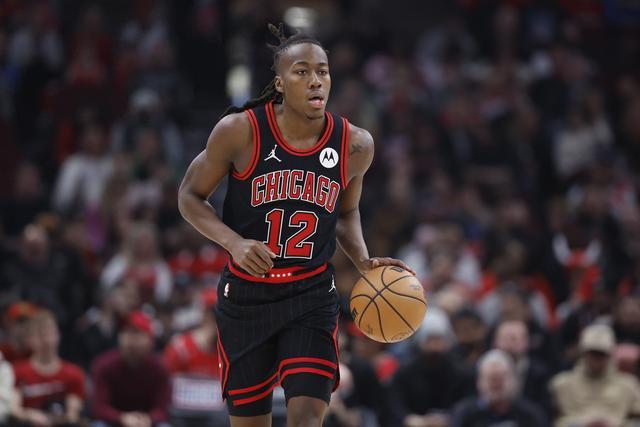 状元对飙合轰93分活塞擒森林狼 76人大胜篮网