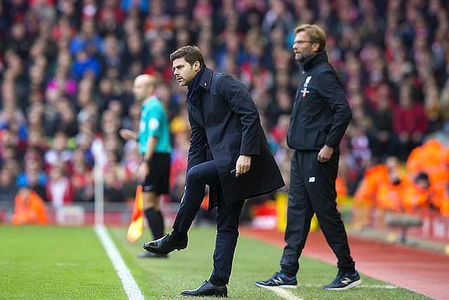 西亚28+11步行者大胜篮网 马克西20分76人灭蜂